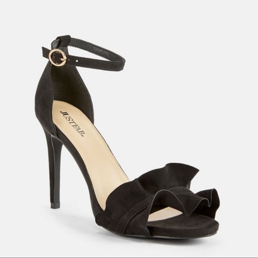MADELEINE RUFFLE HEEL - Picture 2 of 6